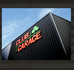 CLUB GARAGE